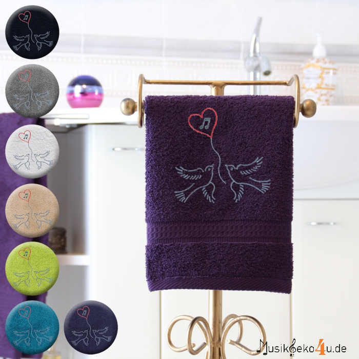 Tauben - Handtuch, farbig in mehreren Größen, zwei verliebten Tauben und einem Herz bestickt