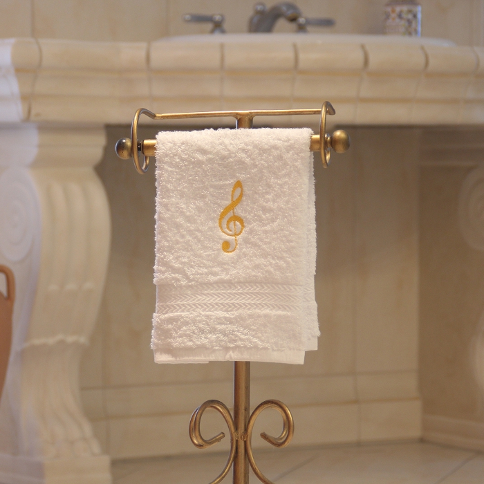 Handtuch weiß in verschiedenen Größen mit goldenem Violinschlüssel bestickt