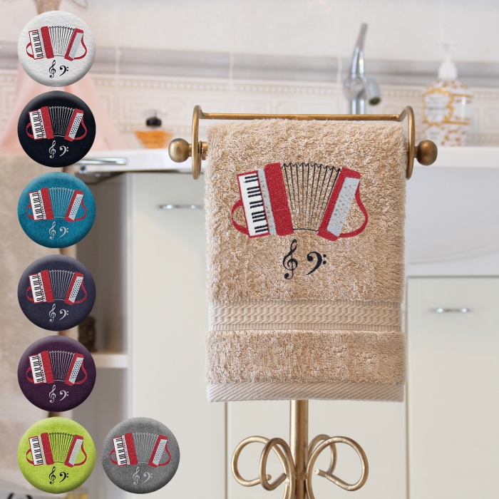 Akkordeon - Handtuch, mehrere Farben und Größen, Akkordeon mit Notenschlüsseln bestickt