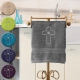 Kreuz - Handtuch, farbig in verschiedenen Größen mit einem Kreuz bestickt