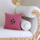 Mini-Kissen mehrere Farben 30 x 30 cm, mit einem Fußball bestickt