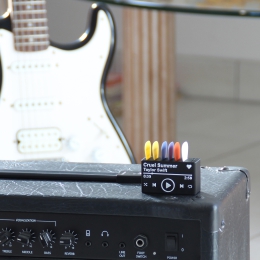 Plektrumhalter - 3D gedruckt, als MP3 Player, personalisiert