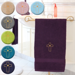 Kreuz - Handtuch, farbig in verschiedenen Größen mit einem Kreuz bestickt