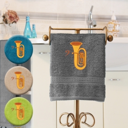 Tuba - Handtuch, farbig in verschiedenen Größen mit einer Tuba und Notenschlüssel bestickt