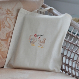 Baumwolltasche mit Hühnern bestickt, in naturweiß