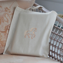 Baumwolltasche mit einem Pferd bestickt, in naturweiß