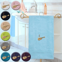 Ukulele - Handtuch, mehrere Farben und Größen, mit Ukulele und Violinschlüssel bestickt